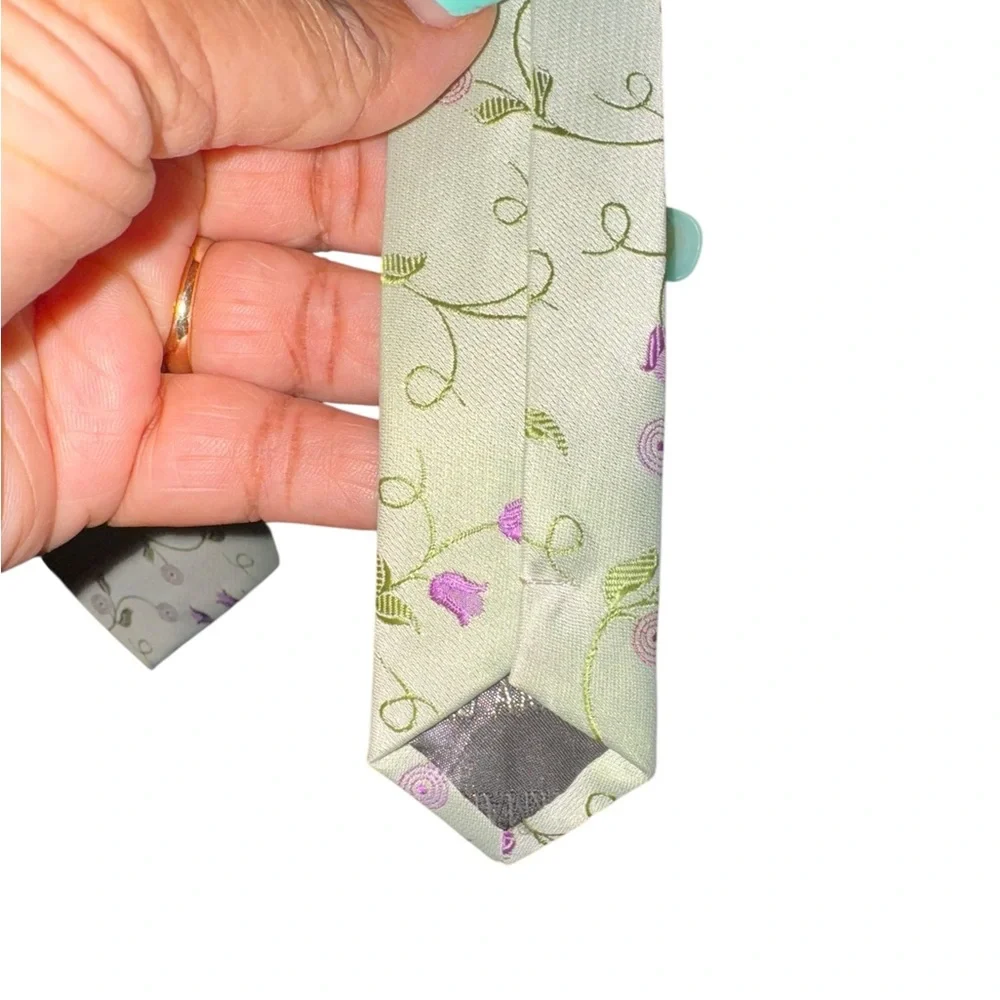 Giorgio Armani Green Floral Tie